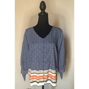 Chico's Women's Blouse Size 2 (M)